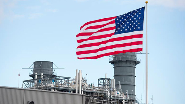 gas-project-flag-sunny-day