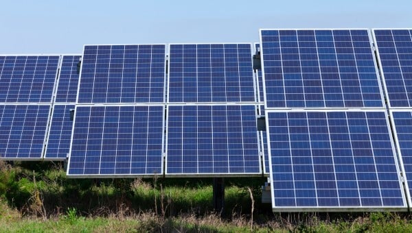 solar-panels-sunny-day